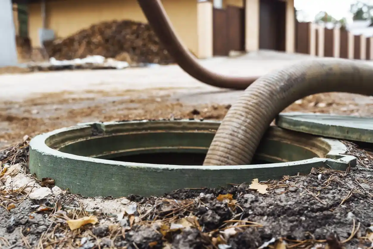 septic tank services Raymond